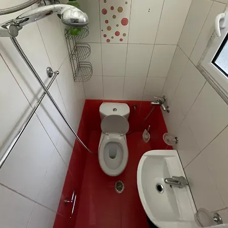 Hidden Behind The Dictator 民宿 Gjirokastër